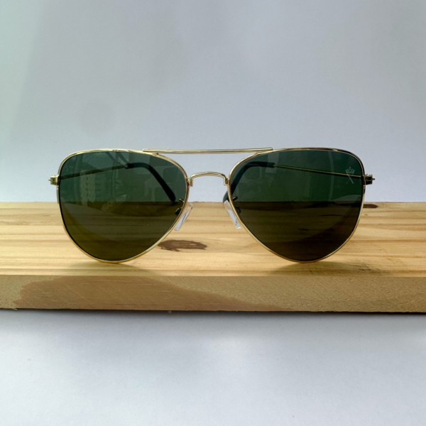 ÓCULOS DE SOL AVIADOR - DOURADO E VERDE
